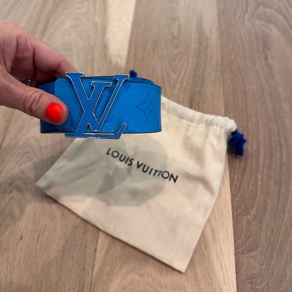 Bright Blue Louis Vuitton Logo Belt 95